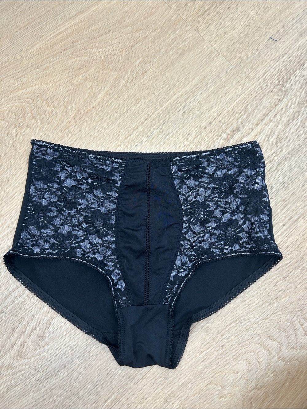 Vintage Prima Valentina High-Waist Panty M